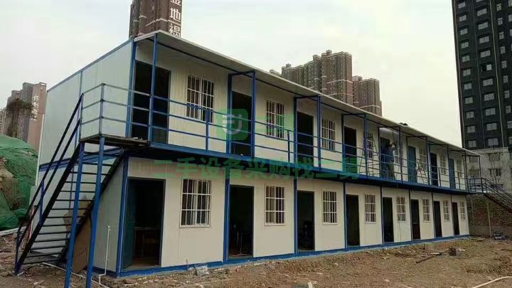 長期出售各類二手住人集裝箱房活動板房量大從優兼后期回收