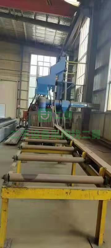 出售寬1.2米，高500，六個7.5千瓦拋丸器，通過式拋丸機