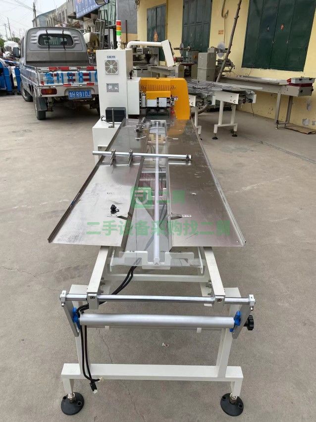 出售450枕式包裝機