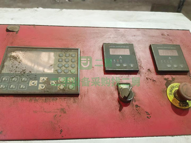 轉讓馬鞍山長鴻產1200型二手撕碎機,45千瓦電機,刀片直徑400厚度50