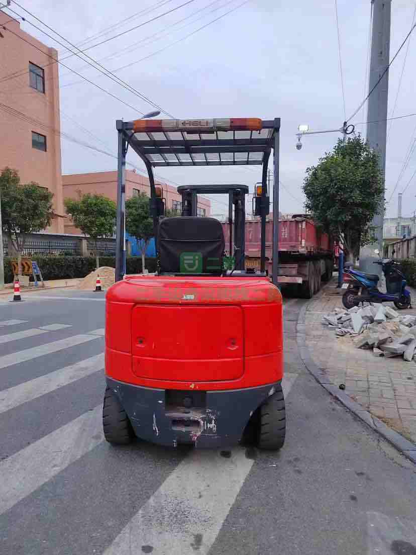 合力精品2噸叉車