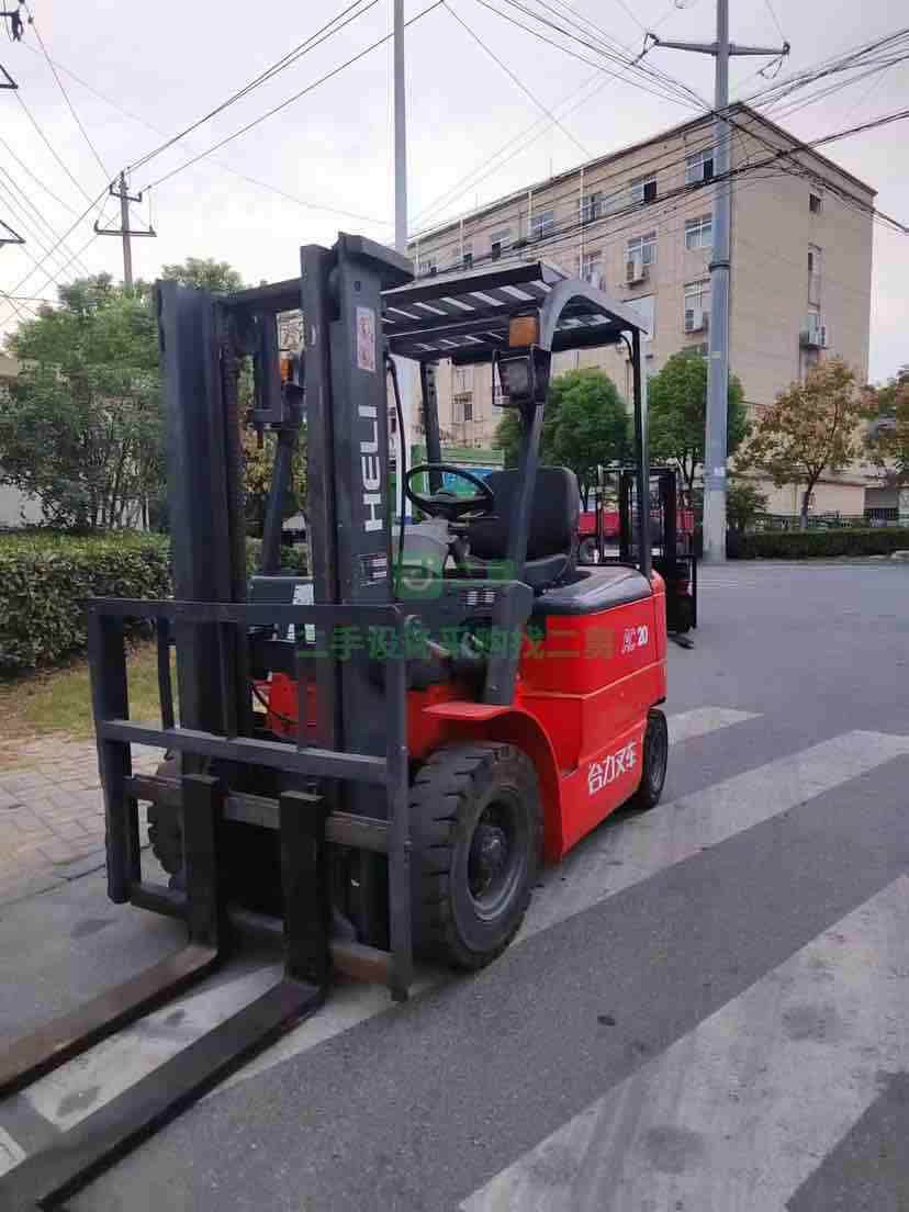 合力精品2噸叉車