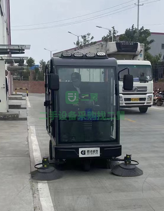 三折出售二手掃地車