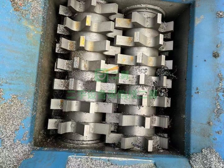 出售撕碎機