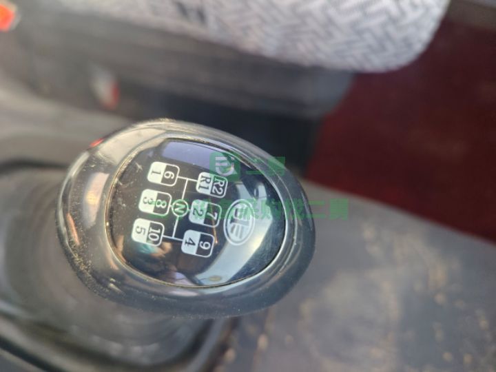 出售灑水車