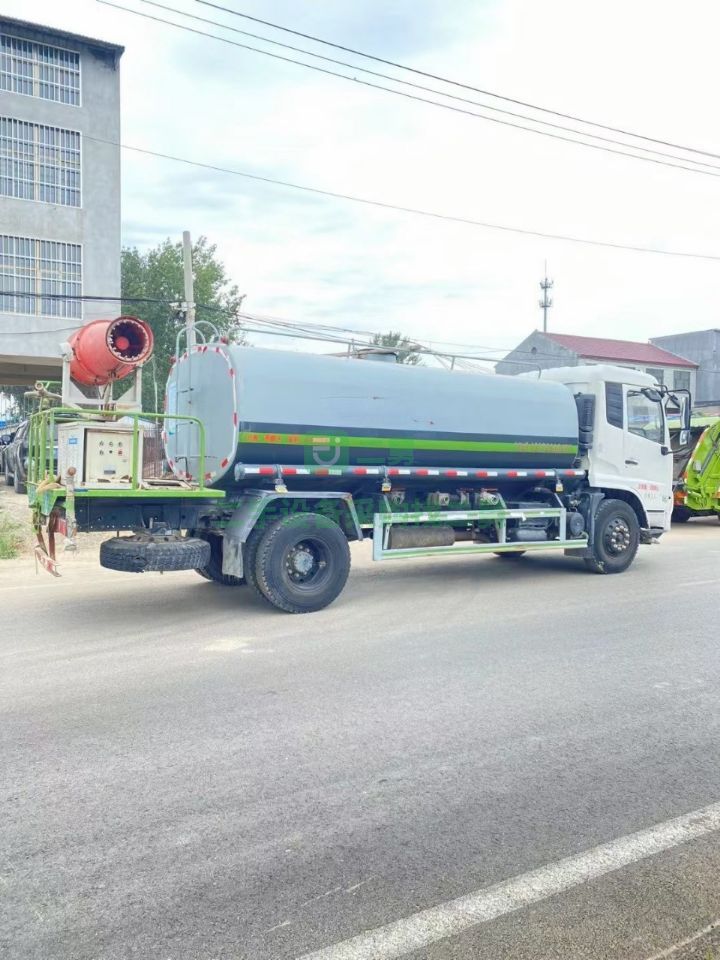 出租國五15方灑水車