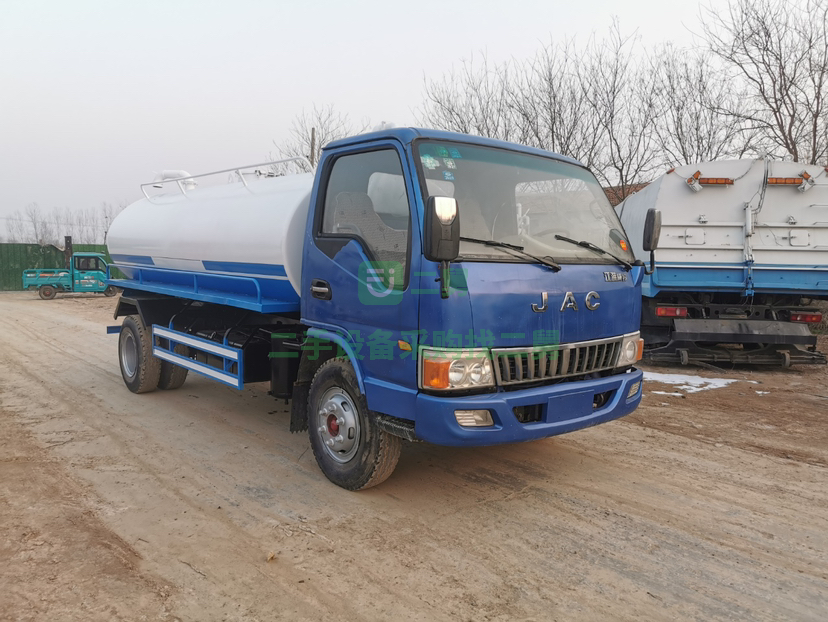 出租8立方吸糞車