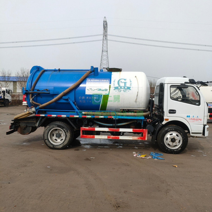 出租國五清洗吸污車