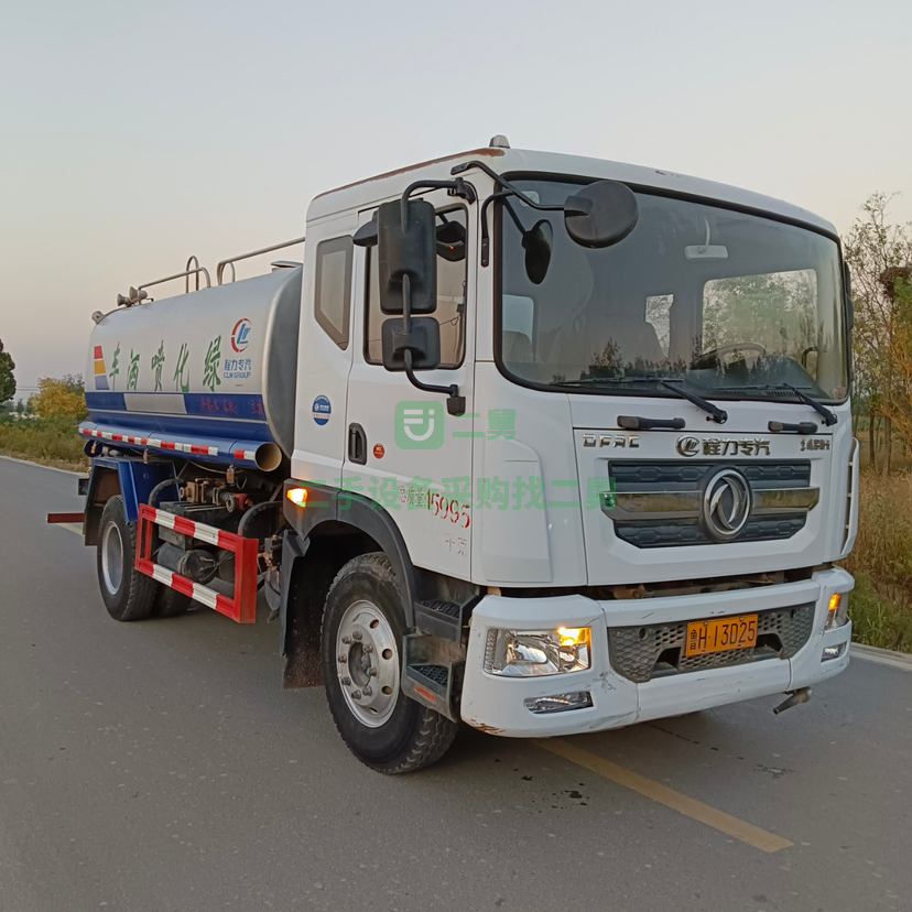 出租東風多利卡12立方灑水車
