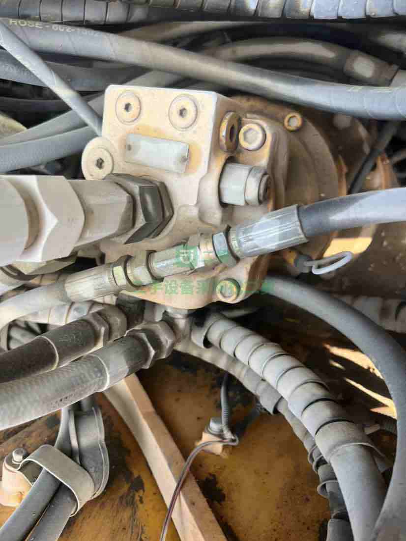 出售雷沃80挖掘機
