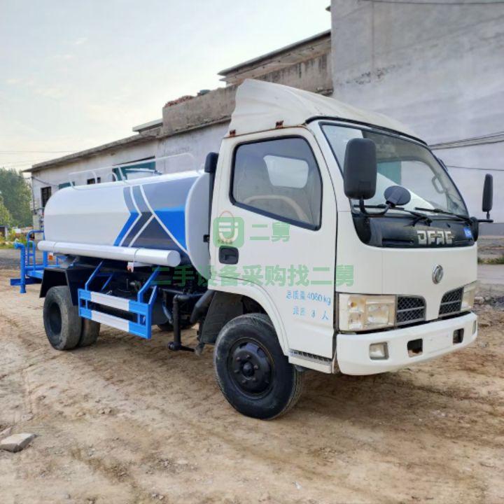 出售5立方灑水車