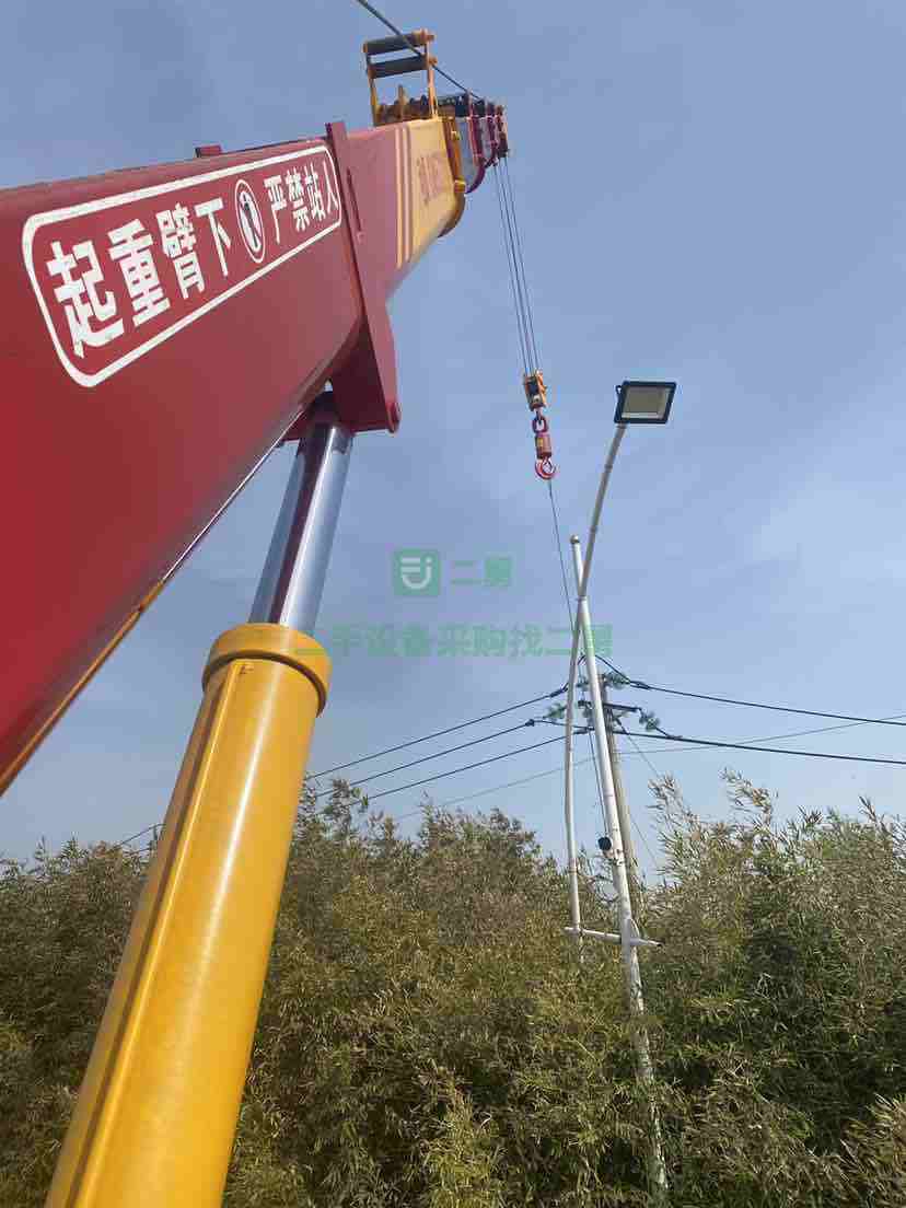 出租12噸隨車吊