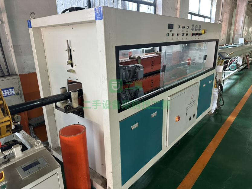出售2抓管材牽引機