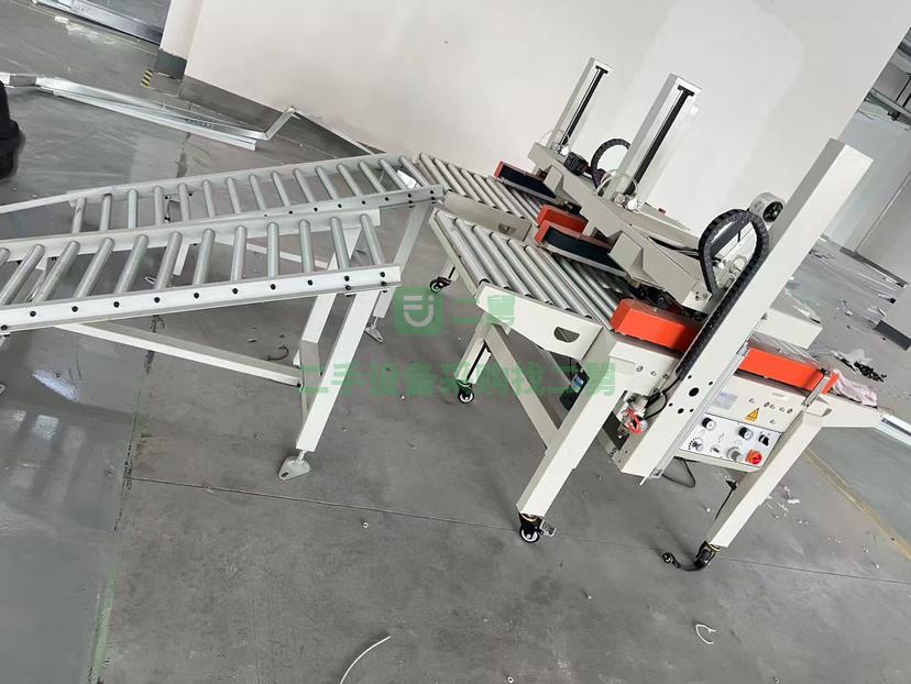 出售兩臺鼎業全自動封箱機