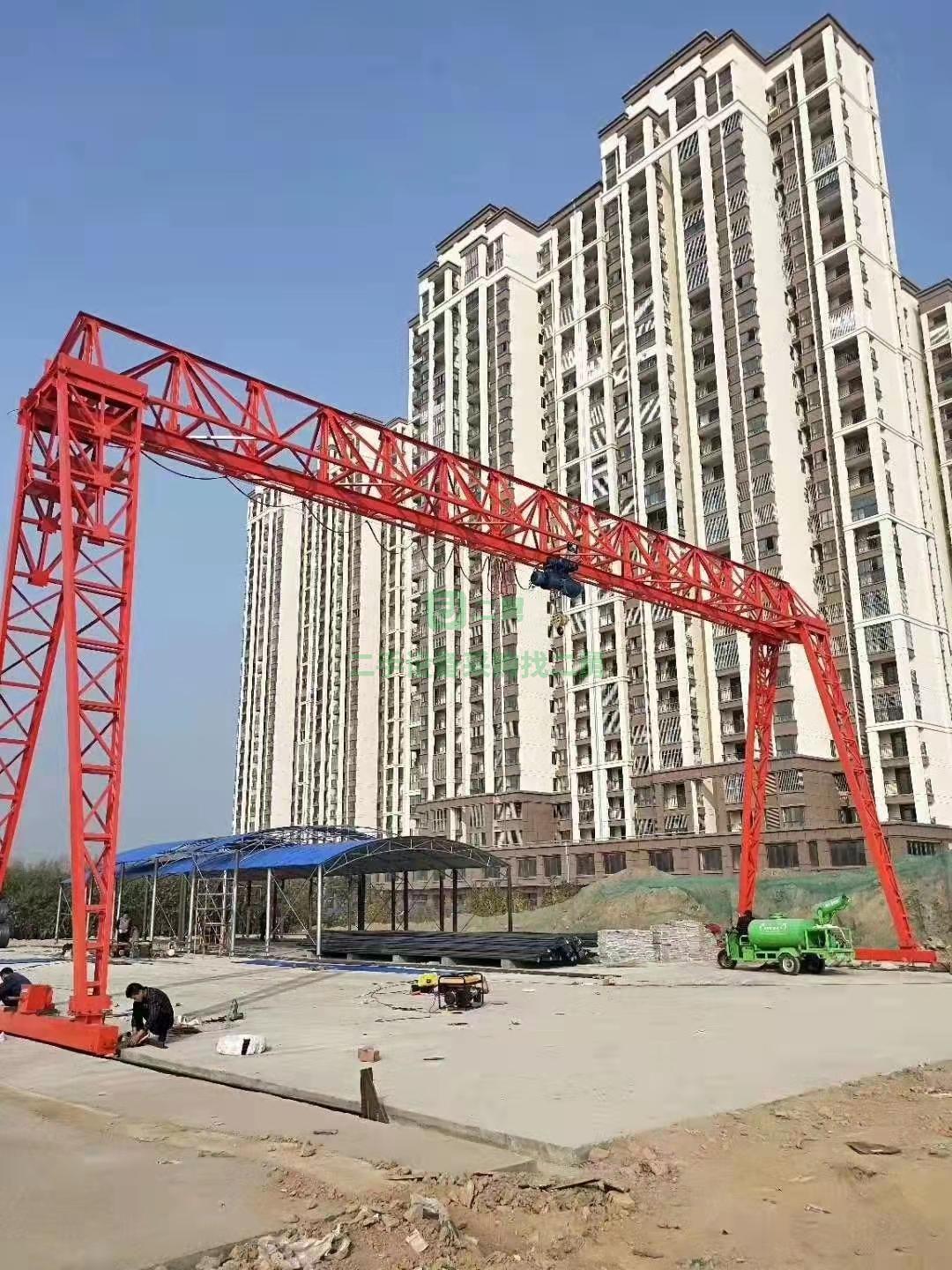 出售起重機 龍門吊 地行