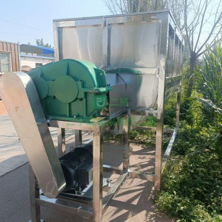 出售4噸不銹鋼螺帶混合機(jī)