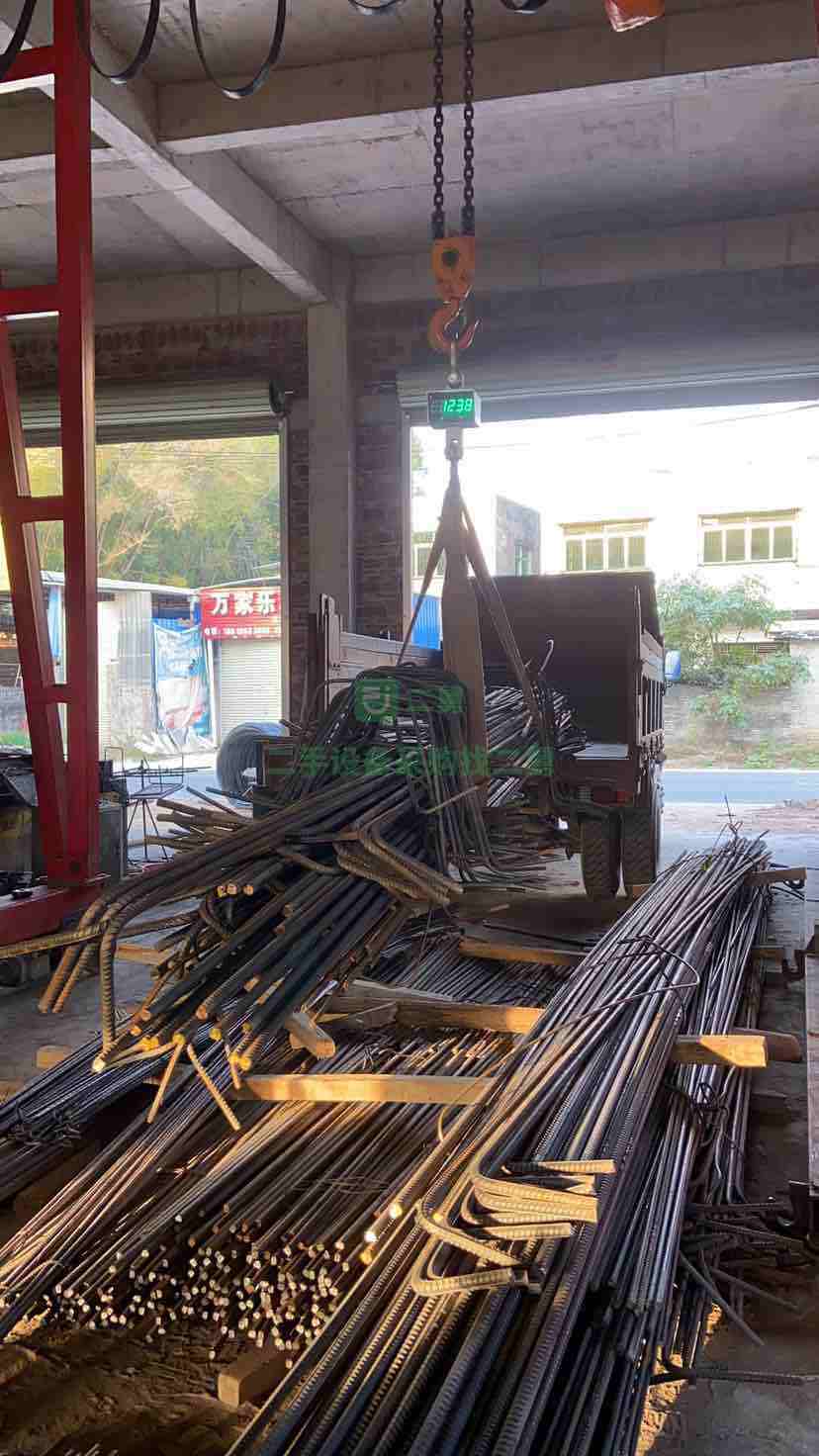 出售9成新移動龍門吊可吊5-10噸