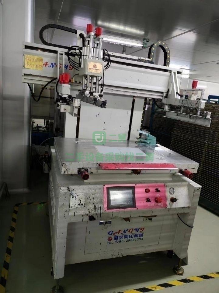出售二手絲印機，斜臂絲印機，移印機大小臺面規格都有