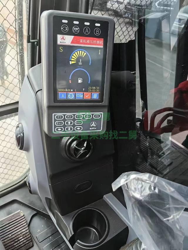 國際貿易二手三一135挖機